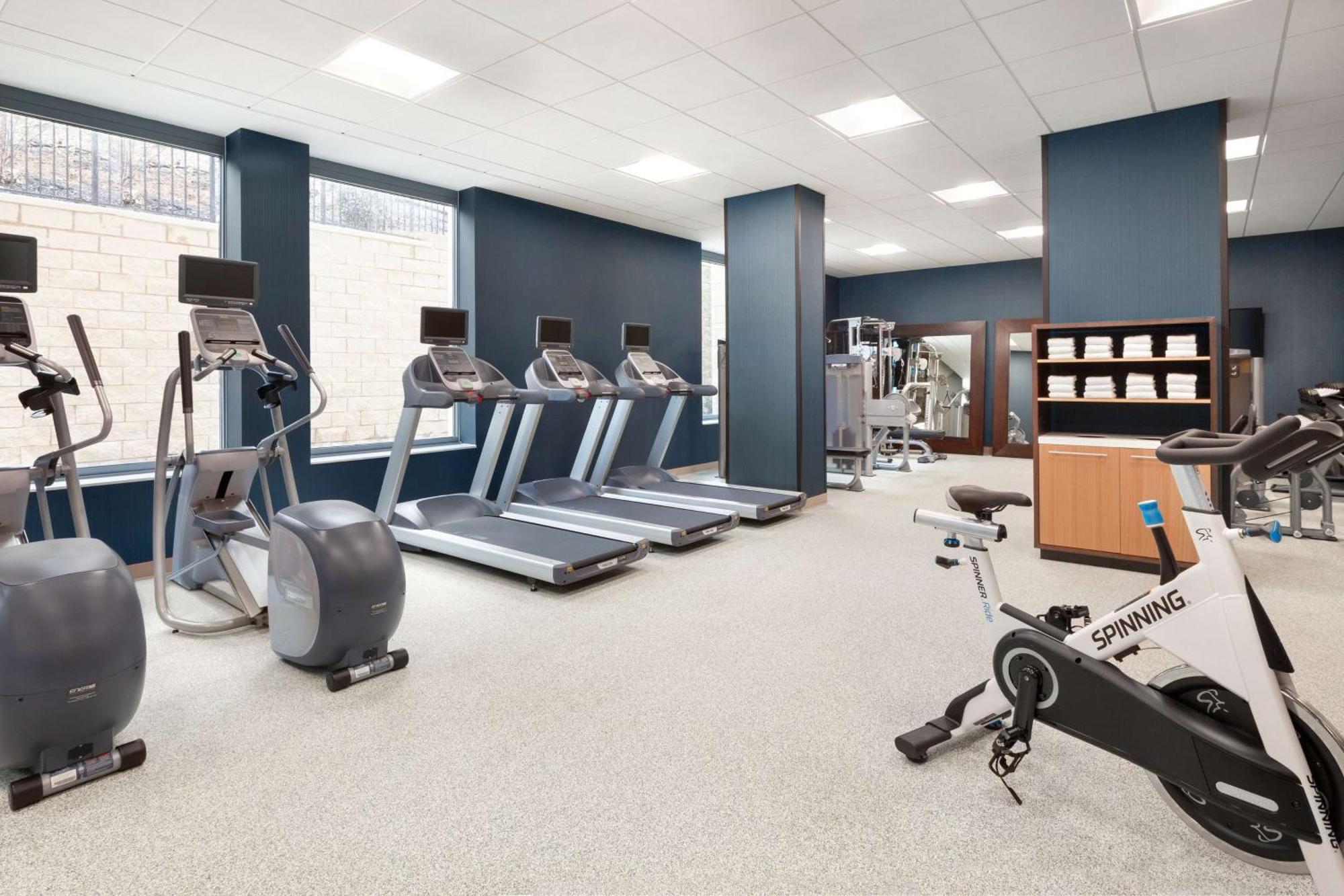 Homewood By Hilton Rosslyn Key Bridge Hotel 3*